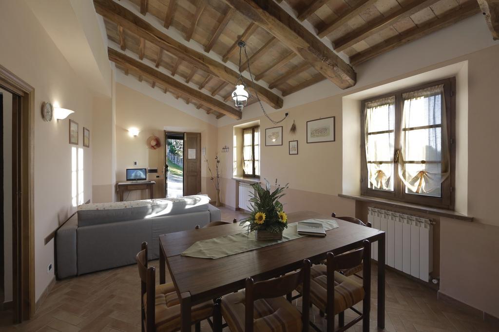 Agriturismo Bagnaia San Quirico dʼOrcia Zimmer foto